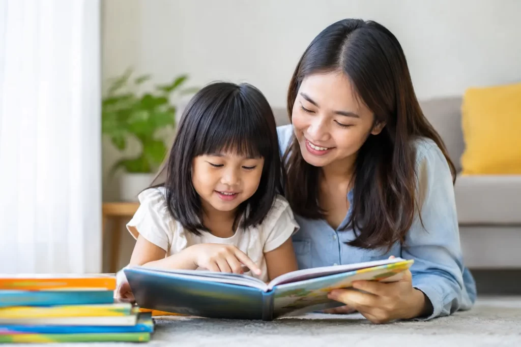 Panduan Literasi Awal Anak 2-6 Tahun di Rumah